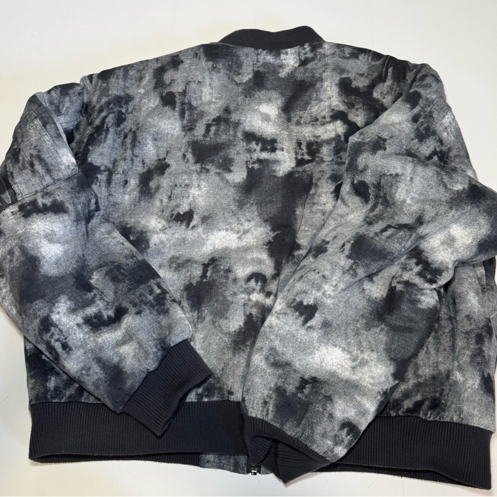 Men’s BEGOING bomber jacket with a gray and black watercolor pattern size M - Picture 4 of 14